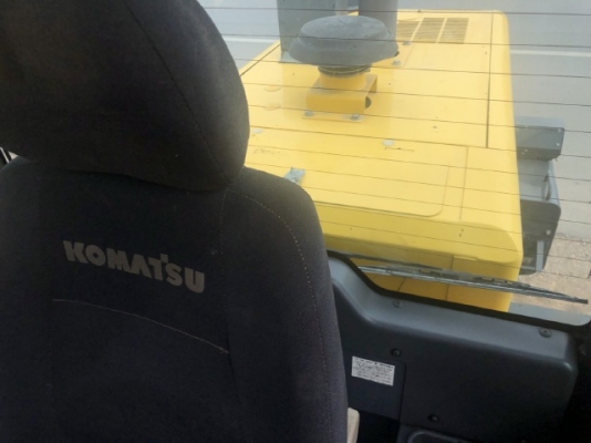 ขายรถตักล้อยาง KOMATSU WA320-6 ปี 2012 นำเข้าเองจากญี่ปุ่น สภาพสวยพร้อมใช้ มีVDOการทำงานครับ ขายรถตักล้อยาง KOMATSU WA320-6 ปี 2012 นำเข้าเองจากญี่ปุ่น สภาพสวยพร้อมใช้ มีVDOการทำงานครับ