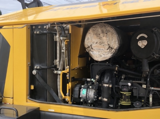 ขายรถตักล้อยาง KOMATSU WA320-6 ปี 2012 นำเข้าเองจากญี่ปุ่น สภาพสวยพร้อมใช้ มีVDOการทำงานครับ ขายรถตักล้อยาง KOMATSU WA320-6 ปี 2012 นำเข้าเองจากญี่ปุ่น สภาพสวยพร้อมใช้ มีVDOการทำงานครับ