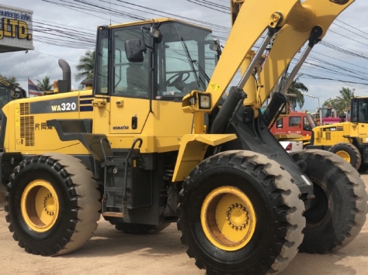 ขายรถตักล้อยาง KOMATSU WA320-6 ปี 2012 นำเข้าเองจากญี่ปุ่น สภาพสวยพร้อมใช้ มีVDOการทำงานครับ ขายรถตักล้อยาง KOMATSU WA320-6 ปี 2012 นำเข้าเองจากญี่ปุ่น สภาพสวยพร้อมใช้ มีVDOการทำงานครับ