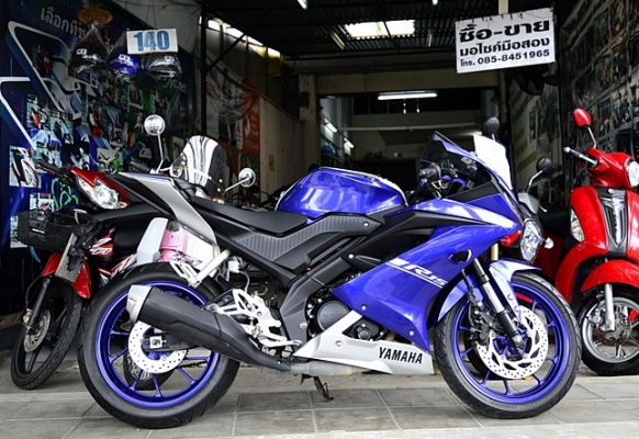r15 สีน้ำเงิน ตัวใหม่เครื่องยนต์ 155 ccโช้คหน้าหัวกลับ 59900