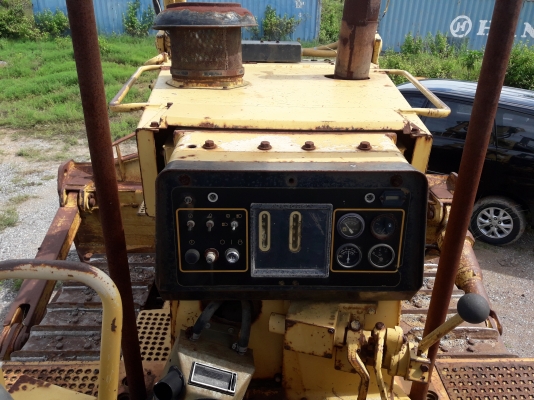 ขายรถ แทรกเตอร์ CAT D8R