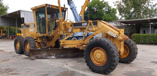 รถเกรดCat 140H S/N 2ZK7676 รถเกรดCat 140H S/N 2ZK7676