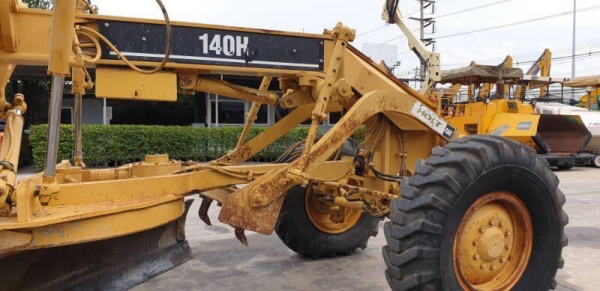 รถเกรดCat 140H S/N 2ZK7676 รถเกรดCat 140H S/N 2ZK7676