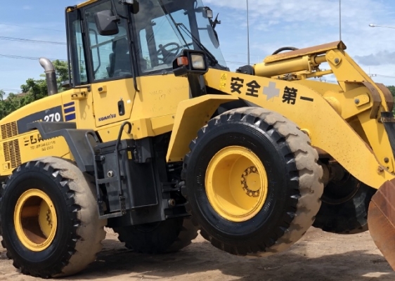 ขายรถตักล้อยาง KOMATSU WA270-6 ปี 2012 นำเข้าเองจากญี่ปุ่น สภาพสวยพร้อมใช้งาน มีVDOการทำงานครับ ขายรถตักล้อยาง KOMATSU WA270-6 ปี 2012 นำเข้าเองจากญี่ปุ่น สภาพสวยพร้อมใช้งาน มีVDOการทำงานครับ