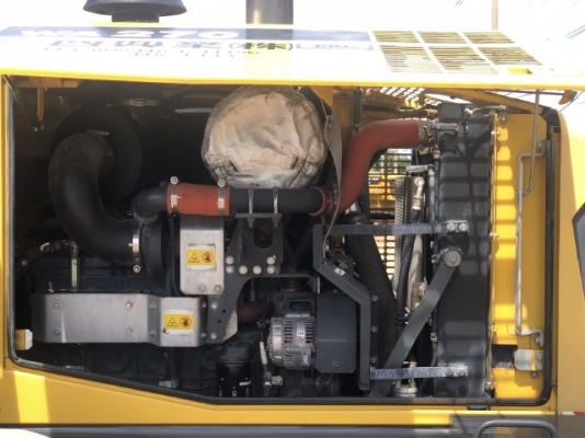 ขายรถตักล้อยาง KOMATSU WA270-6 ปี 2012 นำเข้าเองจากญี่ปุ่น สภาพสวยพร้อมใช้งาน มีVDOการทำงานครับ ขายรถตักล้อยาง KOMATSU WA270-6 ปี 2012 นำเข้าเองจากญี่ปุ่น สภาพสวยพร้อมใช้งาน มีVDOการทำงานครับ