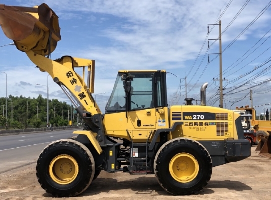 ขายรถตักล้อยาง KOMATSU WA270-6 ปี 2012 นำเข้าเองจากญี่ปุ่น สภาพสวยพร้อมใช้งาน มีVDOการทำงานครับ ขายรถตักล้อยาง KOMATSU WA270-6 ปี 2012 นำเข้าเองจากญี่ปุ่น สภาพสวยพร้อมใช้งาน มีVDOการทำงานครับ