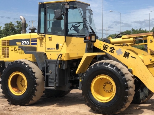 ขายรถตักล้อยาง KOMATSU WA270-6 ปี 2012 นำเข้าเองจากญี่ปุ่น สภาพสวยพร้อมใช้งาน มีVDOการทำงานครับ ขายรถตักล้อยาง KOMATSU WA270-6 ปี 2012 นำเข้าเองจากญี่ปุ่น สภาพสวยพร้อมใช้งาน มีVDOการทำงานครับ