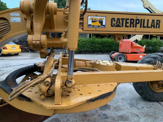 รถเกรด CAT 140G S/N72V16863