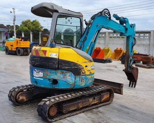 ขายด่วนรถแบคโฮคูโบต้าRX303รุ่นใหม่คอลโทลสั้นน้ำมันปั้มนิ้วดีเทียบเท่าPC30รถนอกสถาพดีพร้อมใช้เพิ่งนำเข้ามายังไม่เคยใช้งานในไทยเลย