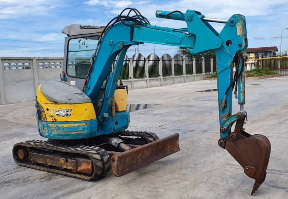 ขายด่วนรถแบคโฮคูโบต้าRX303รุ่นใหม่คอลโทลสั้นน้ำมันปั้มนิ้วดีเทียบเท่าPC30รถนอกสถาพดีพร้อมใช้เพิ่งนำเข้ามายังไม่เคยใช้งานในไทยเลย