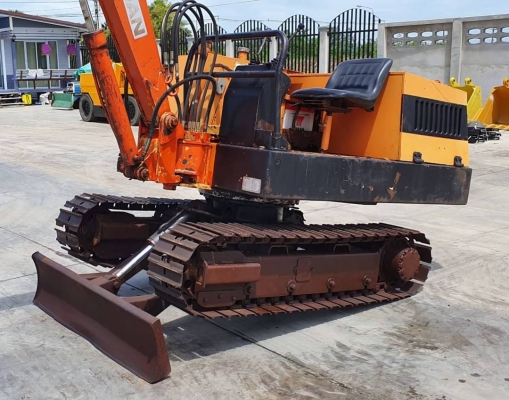 ขายด่วนรถแบคโคมิสซูHS30L3มิสซูเทียบเท่าPC30เครื่องมิสซู4สูบปั่มแรงรถนอกเพิ่งนำเข้ามาใหม่ยังไม่เคยใช้งานในเมืองไทยเลย