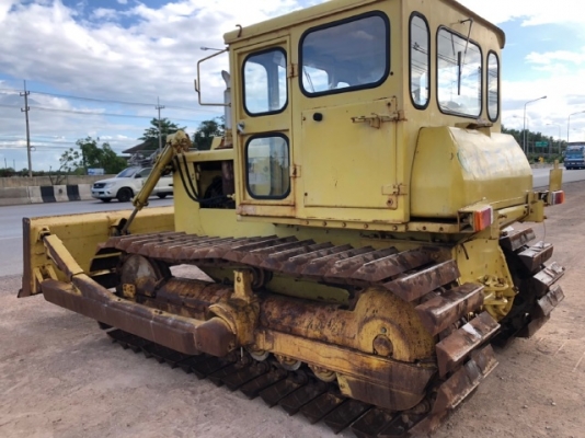 ขายรถดันดิน KOMATSU D40P-1 นำเข้าเองจากญี่ปุ่น สภาพสวยพร้อมใช้ มีVDOการทำงานครับ