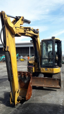 ขายรถขุดCATERPILLAR - 305SR เครื่องยนต์มิตซูบิชิ-K4N  จำนวน 4 สูบ ,คอนโทรลน้ำมัน , ปั๊มนิ้ว , แทรคเหล็กก๊อปยาง , มีตู้/เก๋ง, สินค้าเดิมๆเก่านอก, มีเอกสาร ขายตามสภาพ, ยังไม่เคยใช้งานในไทย