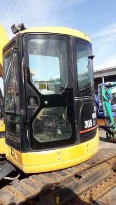 ขายรถขุดCATERPILLAR - 305SR เครื่องยนต์มิตซูบิชิ-K4N  จำนวน 4 สูบ ,คอนโทรลน้ำมัน , ปั๊มนิ้ว , แทรคเหล็กก๊อปยาง , มีตู้/เก๋ง, สินค้าเดิมๆเก่านอก, มีเอกสาร ขายตามสภาพ, ยังไม่เคยใช้งานในไทย