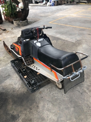 ขาย สโนว์โมบิลเครื่อง 250cc เก่าญี่ปุ่น ราคา 28,000 ขาย สโนว์โมบิลเครื่อง 250cc เก่าญี่ปุ่น ราคา 28,000
