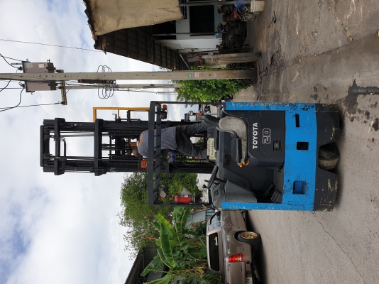 ขายเช่ารถไฟฟ้านั่งข้างtoyota 6fbre20