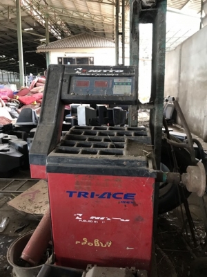 ขาย อุปกรณ์ร้านยยาง อุปกรณ์ครบ ซื้อไปเปิดร้านได้เลย (เจ้าของเก่าเลิกกิจการ) ราคา 115,000 บาท ติดต่อ 081-942-5002 ผู้ใหญ่ ธนูทอง