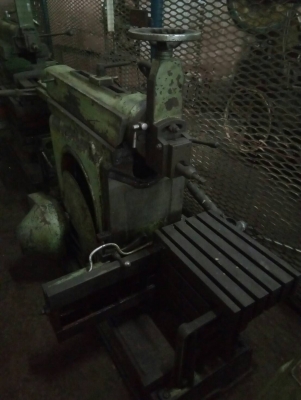 เครื่องกลึงต้าชิง TASHING + แท่นไสเหล็ก ขนาด 20 นิ้ว ยี่ห้อ Lien Sheng เครื่องกลึงต้าชิง TASHING + แท่นไสเหล็ก ขนาด 20 นิ้ว ยี่ห้อ Lien Sheng