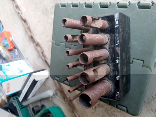 เหล็กตอกประเก็น