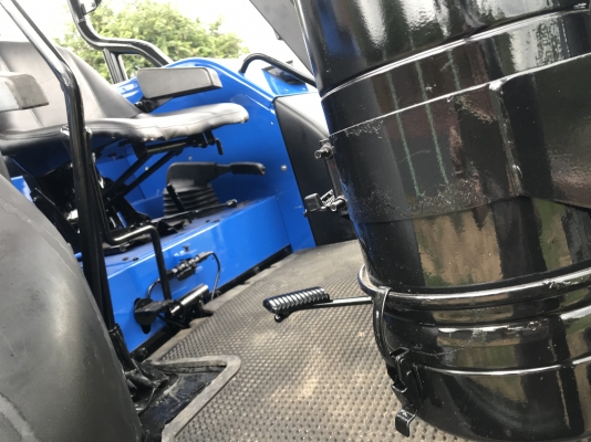 ขายTS90 กลองใหญ่เกียร์ข้าง8x2ติดต่อสอบถาม0895302182 ขายTS90 กลองใหญ่เกียร์ข้าง8x2ติดต่อสอบถาม0895302182