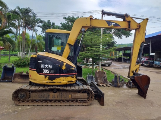ขายรถขุดCATERPILLAR-305SR เครื่องยนต์มิตซูบิชิ-K4N  จำนวน 4 สูบ ,คอนโทรลน้ำมัน , ปั๊มนิ้ว , แทรคเหล็กก๊อปยาง , มีตู้/เก๋ง, สินค้าเดิมๆเก่านอก, มีเอกสาร ขายตามสภาพ, ยังไม่เคยใช้งานในไทย