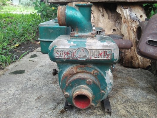 เครื่องยนต์สูบเก่า BRIGGS&amp;STRATTON U.S.A.  เครื่องสภาพเดิม