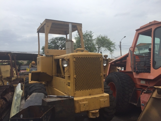 ขายรถตักCAT930 เครื่องยนต์ไดเร็กDIสภาพสวยพร้อมใช้ ราคา550,000บาท ติดต่อคุณอ๊อฟ พิจิตร 086-737-9991