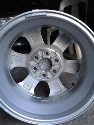 ล้อนาวาร่า (ตัวเตี้ย) ขอบ16x6 ถอดป้ายแดง สวยใสไร้ลอย สนใจโทร.0879050181.จัดส่งได้ทั่วไทย