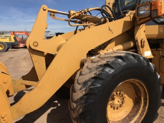 ขายรถตักล้อยาง KOMATSU WA100-1 (2,xxx ชั่วโมง) นำเข้าเองจากญี่ปุ่น สภาพพร้อมใช้