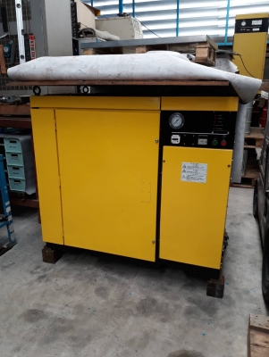 ขาย เครื่องปั๊มลมสกรูฮิตาชิ 30แรงม้า พร้อมใช้งาน รับประกันและเซอร์วิส 6เดือน