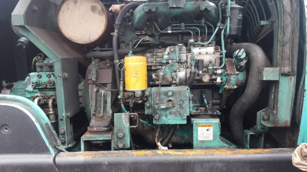 ขายจ้า..KOBELCO SK100-2. เก่าใน  สภาพสวย  พร้อมใช้  โทร 089-3818694จ๊อย