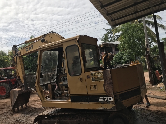 ขาย CAT E70 เครื่องดี ไฮโลลิกดี เอกสาร อินวอย ราคา 225000 ขาย CAT E70 เครื่องดี ไฮโลลิกดี เอกสาร อินวอย ราคา 225000