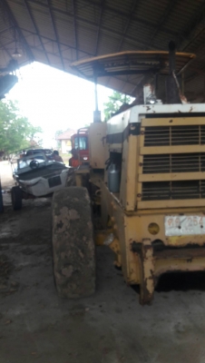 ขายรถตักล้อยาง KOMATSU 510 เอกสารเล่มทะเบียนราคา 280,000 ขายรถตักล้อยาง KOMATSU 510 เอกสารเล่มทะเบียนราคา 280,000