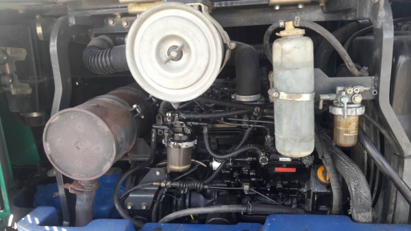 ขายรถขุดIHI 50Z เครื่องยนต์ YANMAR - 4TNE88 ขนาด4สูบ คอนโทรลน้ำมัน ปั๊มนิ้ว มีลายหัวเจาะ แทรคเหล็กก๊