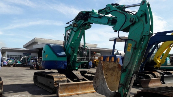 ขายรถขุดIHI 50Z เครื่องยนต์ YANMAR - 4TNE88 ขนาด4สูบ คอนโทรลน้ำมัน ปั๊มนิ้ว มีลายหัวเจาะ แทรคเหล็กก๊