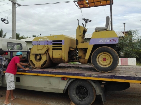 ขายรถบดเล็ก4ตันมีเอกสารครับ komutsu jv40cw-2