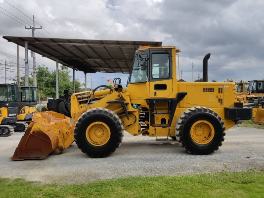 ขาย รถตักล้อยาง KOMATSU WA 300-3 นำเข้าจากญี่ปุ่นโดยตรง โทร.090-986-2521 อ๊อบ
