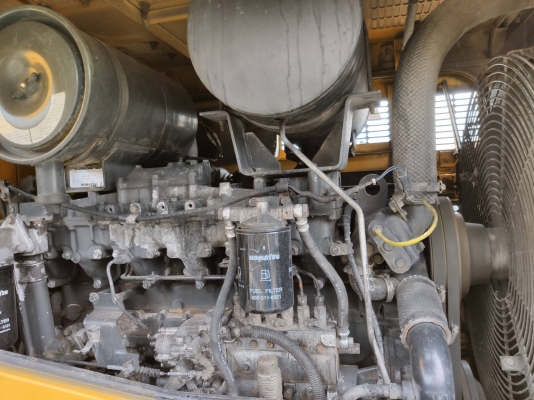 ขาย รถตักล้อยาง KOMATSU WA 300-3 นำเข้าจากญี่ปุ่นโดยตรง โทร.090-986-2521 อ๊อบ