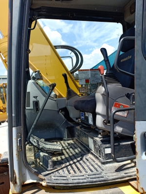 รถขุด KOMATSU : PC128US