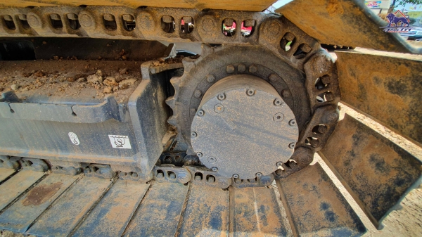 ขายรถแบคโฮ KOBELCO SK140LC-8 YP09 SuperXM ใช้งานเพียง 6 พันชั่วโมง ขายรถแบคโฮ KOBELCO SK140LC-8 YP09 SuperXM ใช้งานเพียง 6 พันชั่วโมง