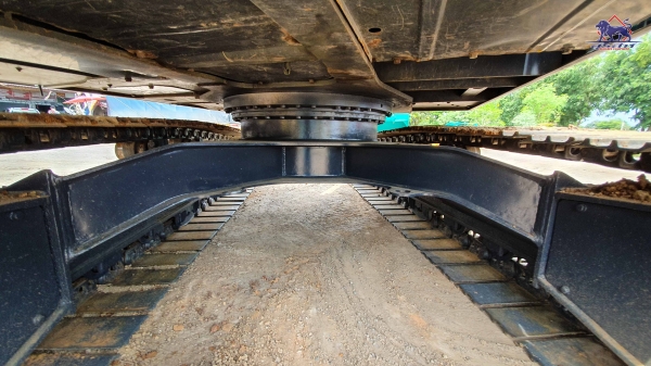 ขายรถแบคโฮ KOBELCO SK140LC-8 YP09 SuperXM ใช้งานเพียง 6 พันชั่วโมง ขายรถแบคโฮ KOBELCO SK140LC-8 YP09 SuperXM ใช้งานเพียง 6 พันชั่วโมง