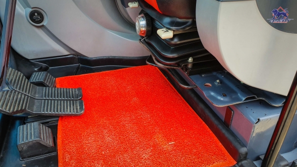 ขายรถแบคโฮ KOBELCO SK140LC-8 YP09 SuperXM ใช้งานเพียง 6 พันชั่วโมง ขายรถแบคโฮ KOBELCO SK140LC-8 YP09 SuperXM ใช้งานเพียง 6 พันชั่วโมง