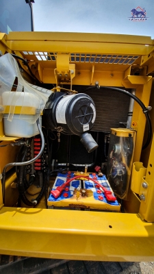 ขายรถแบคโฮ KOMATSU PC130-8 ใช้งานเพียง 5 พันชั่วโมง