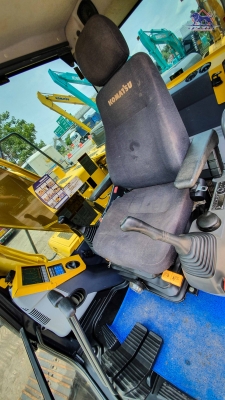 ขายรถแบคโฮ KOMATSU PC130-8 ใช้งานเพียง 5 พันชั่วโมง