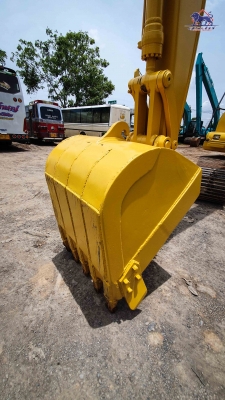 ขายรถแบคโฮ KOMATSU PC130-8 ใช้งานเพียง 5 พันชั่วโมง