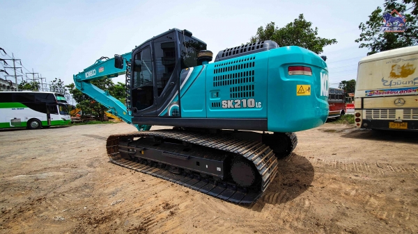 ขายรถแบคโฮ KOBELCO SK210LC YQ15 บูมยาว 16 เมตรแท้จากโรงงาน