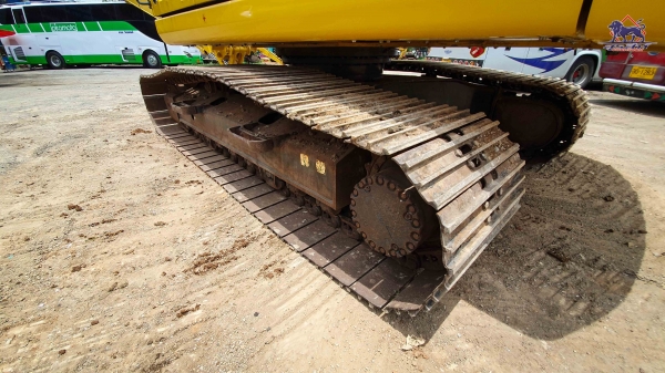 ขายรถแบคโฮ KOMATSU PC200LC-8M0 บูมยาว 16 เมตร