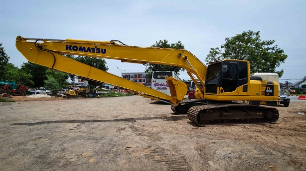 ขายรถแบคโฮ KOMATSU PC200LC-8M0 บูมยาว 16 เมตร