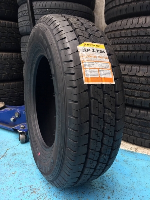 ยางใหม่ DUNLOP SP LT36 215-70-15 ปี18 - ราคาชุดละ 6,400 บาท