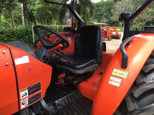 ขายรถไถKubota M9540(4WD)พร้อมใบดันและผานพรวนCMT สีเดิม รถใช้งานน้อย900ชั่วโมง ขายรถไถKubota M9540(4WD)พร้อมใบดันและผานพรวนCMT สีเดิม รถใช้งานน้อย900ชั่วโมง